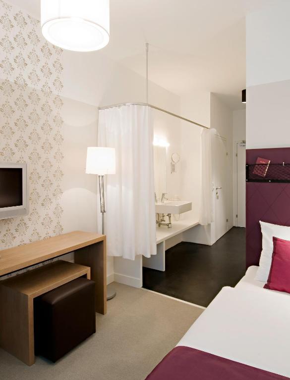 Hotel Zur Schonenburg 슈온베르그암캄프 객실 사진