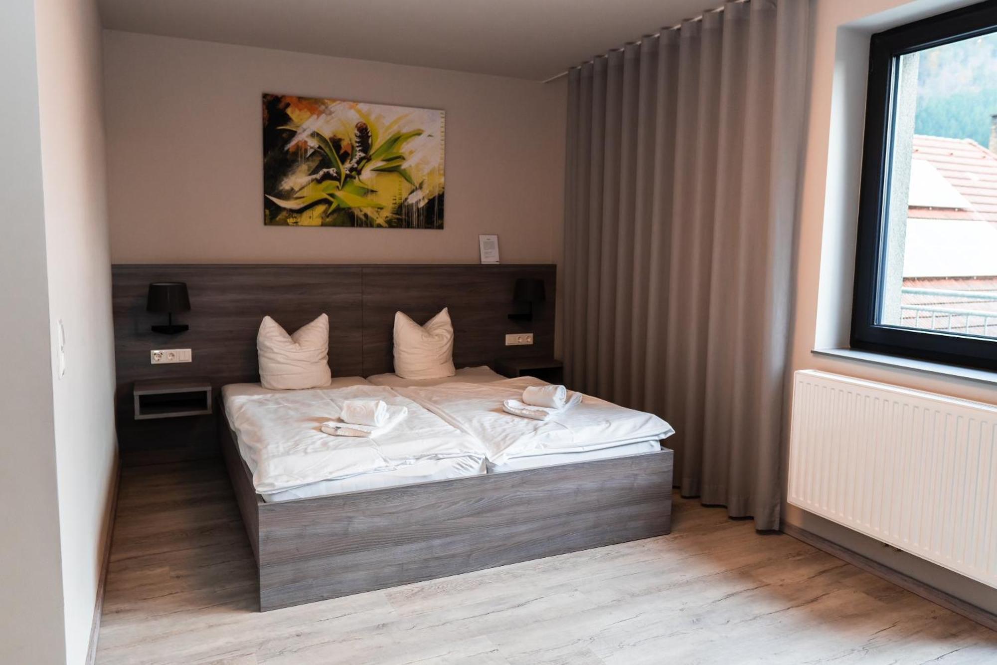 Hotel Zur Schonenburg 슈온베르그암캄프 외부 사진